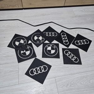 logo-uri auto pentru mochetă